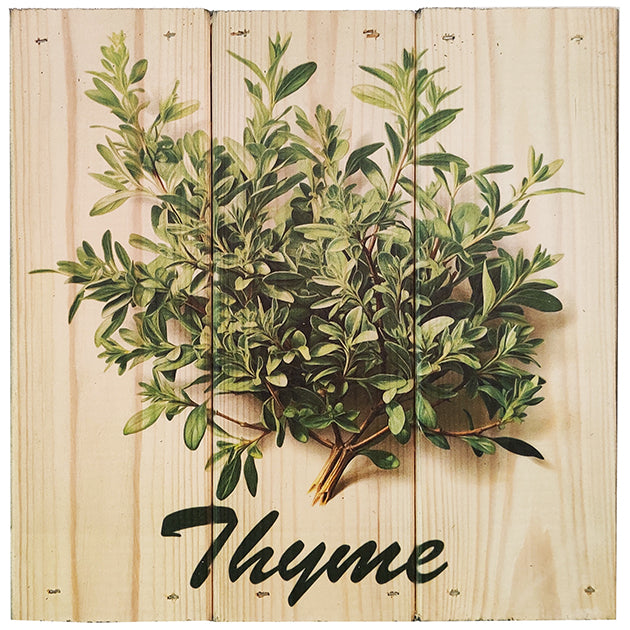 Timian i 3-planke serien: 3-for-2-rabatten aktiveres automatisk i indkøbskurven, hver gang du vælger 3 motiver. Plankeboardet måler ca. 30x30x4 cm og kan variere lidt i størrelsen afhængigt af vores plankers dimensioner.