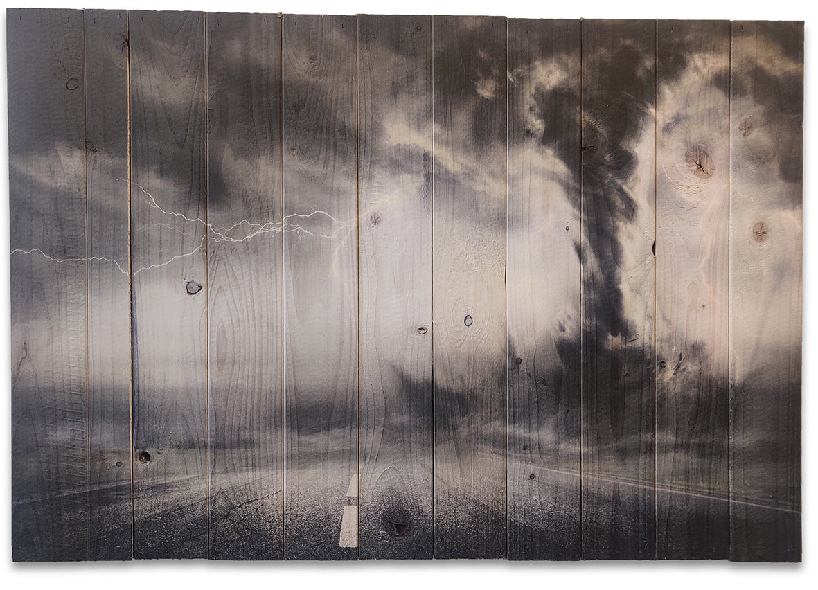 Tornado lavet på plankeboard, fås i flere størrelser.