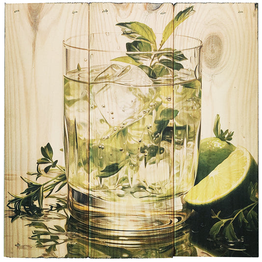 Gin og Tonic i 3-planke serien: 3-for-2-rabatten aktiveres automatisk i indkøbskurven, hver gang du vælger 3 motiver.  Plankeboardet måler ca. 30x30x4 cm og kan variere lidt i størrelsen afhængigt af vores plankers dimensioner.